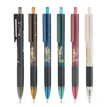 Caneta esferográfica de caneta de tinta plástica em cores de cor vintage